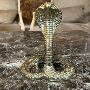 Christian Soriano Snake Table Decoration.
